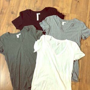 4 Abound v-neck t-shirts
